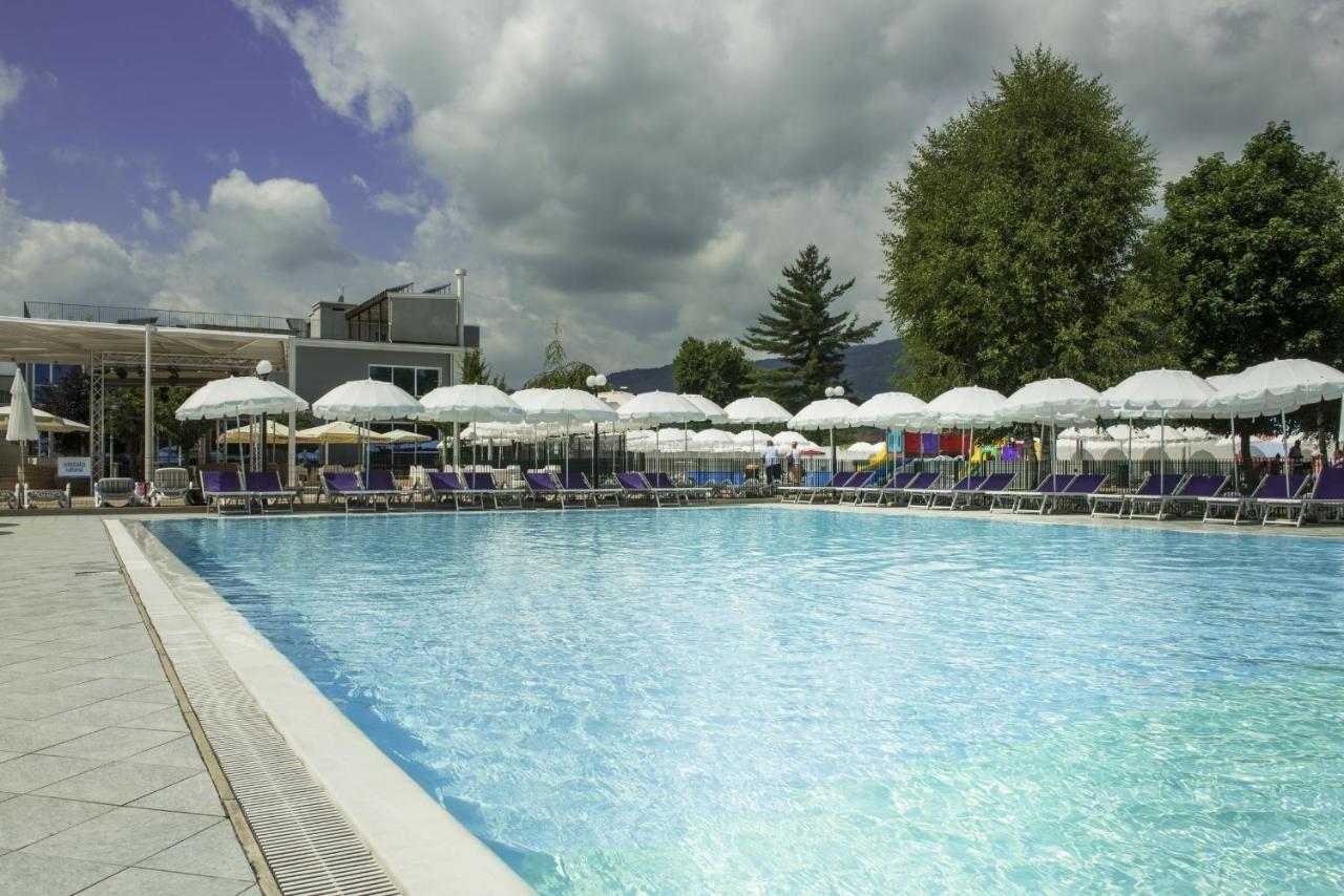 Hotel Villa Glicini Pinerolo Exteriör bild